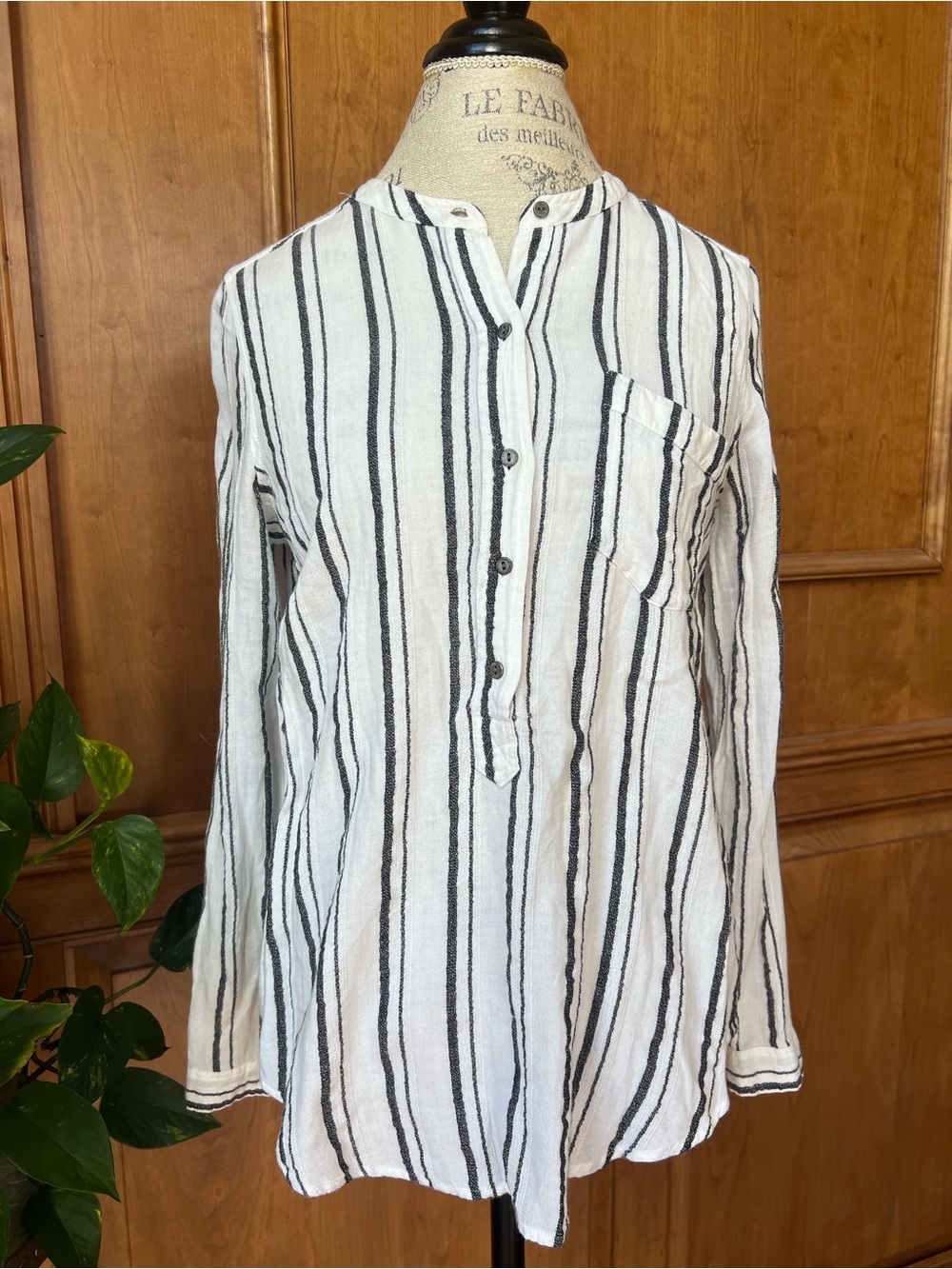 Lucky Brand White Button-Front Striped Tunic